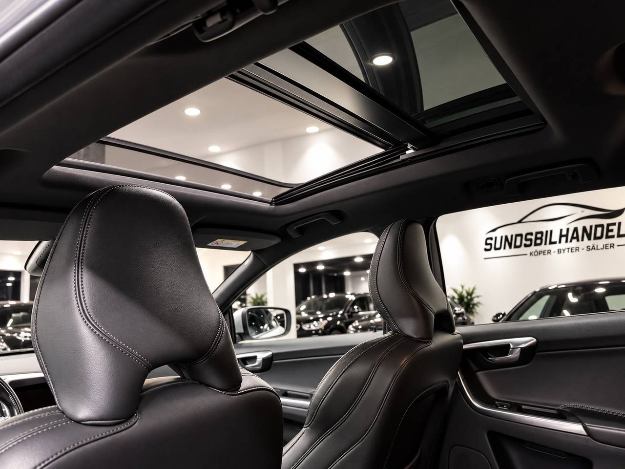 Volvo XC60 D4 R Design Business Edition 2015, bild 5/10