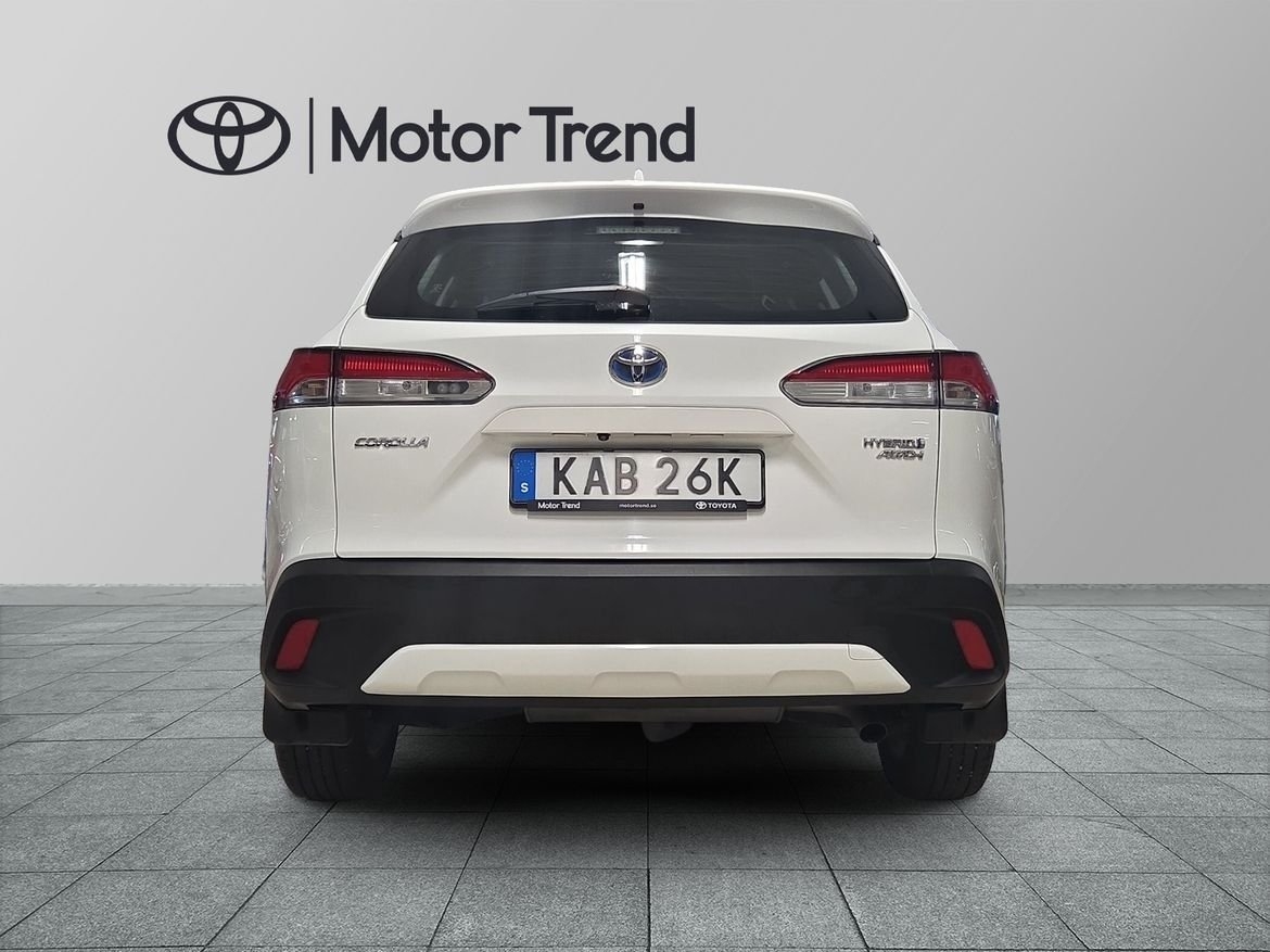 Toyota Corolla Cross 2.0 Hybrid Active 2023, bild 4/10
