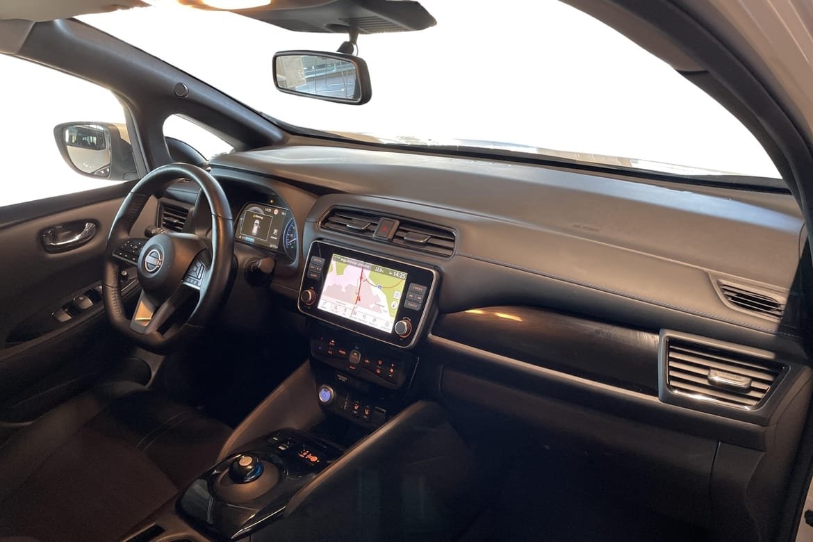 Nissan Leaf 40 kWh N-CONNECTA 2023, bild 9/10