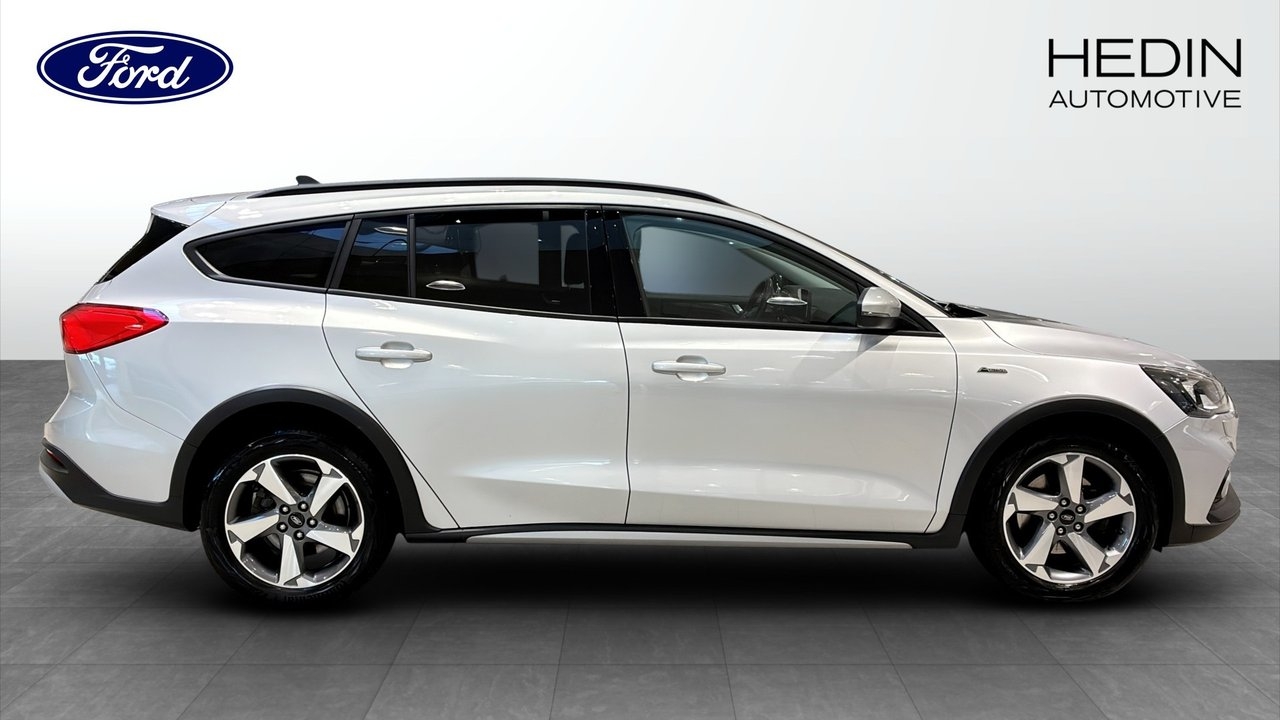 Ford Focus Active 1.0 EcoBoost 2022, bild 3/10