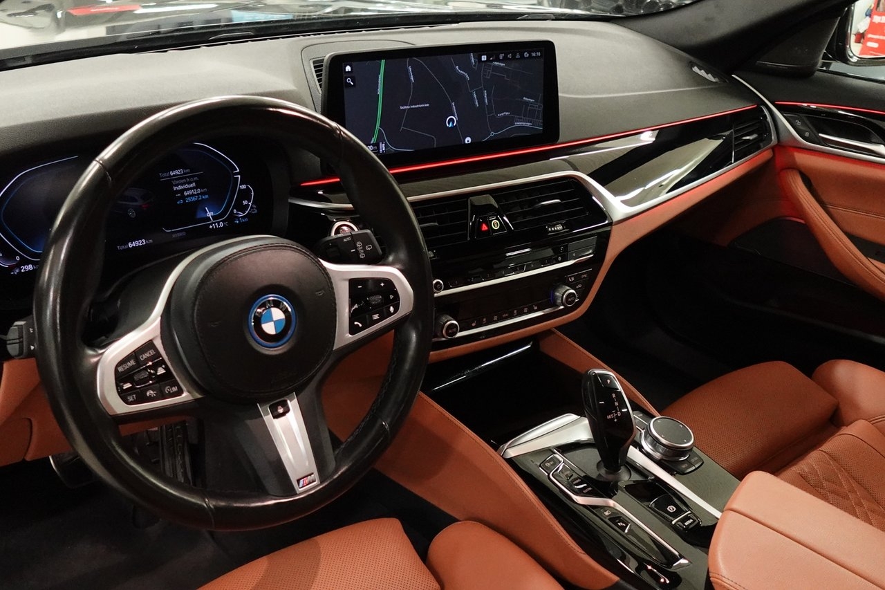 BMW 530e M Sport 2024, bild 6/10