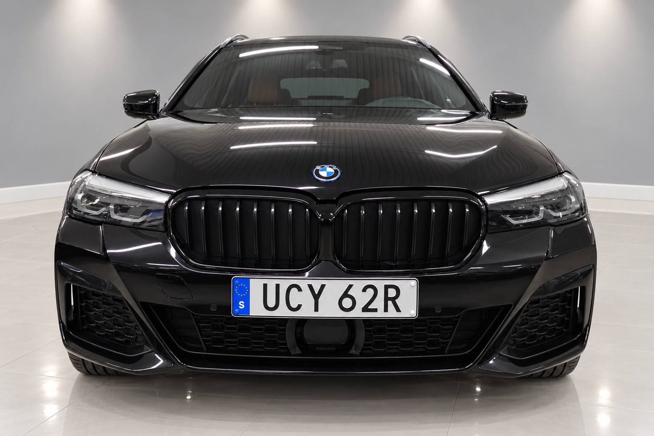 BMW 530e M Sport 2024, bild 2/10