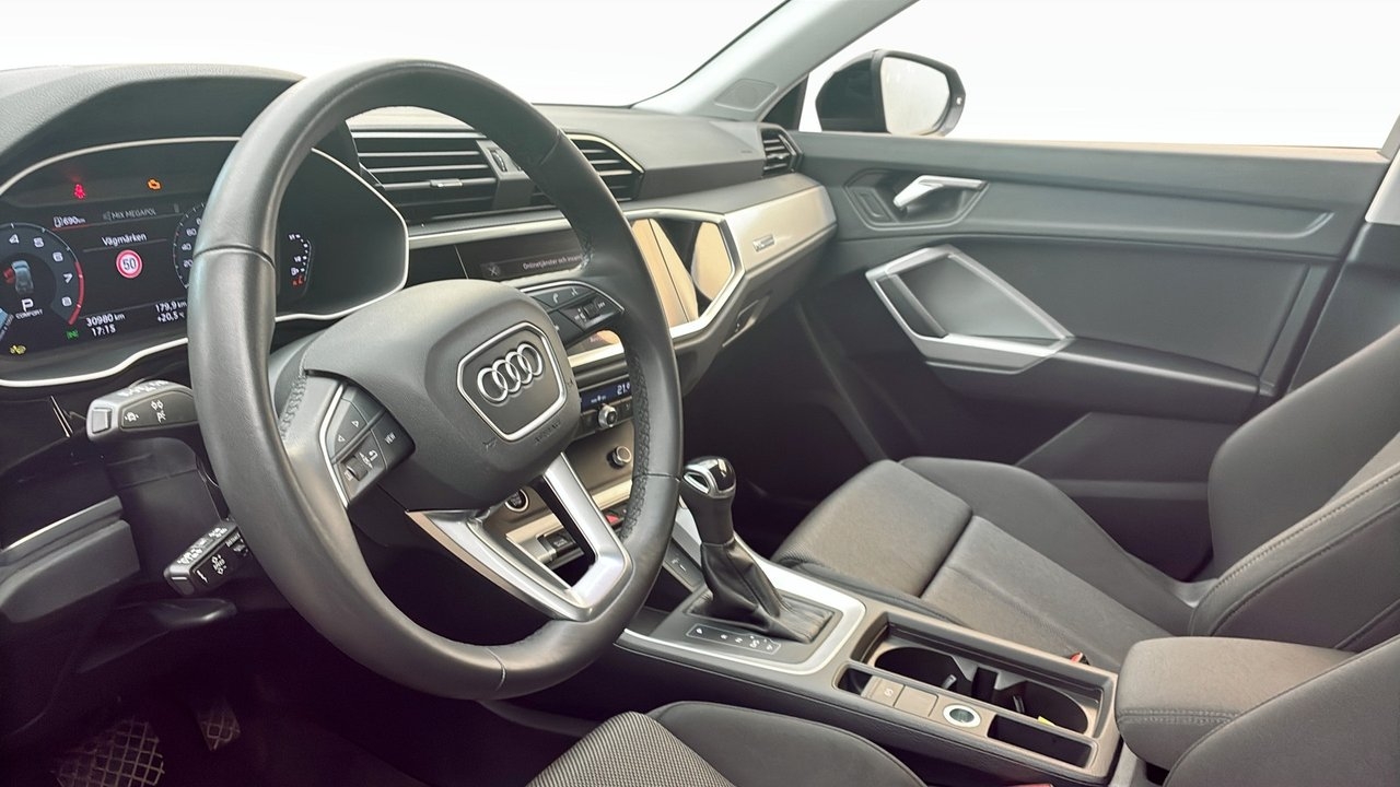 Audi Q3 35 TFSI Advanced 2025, bild 7/10