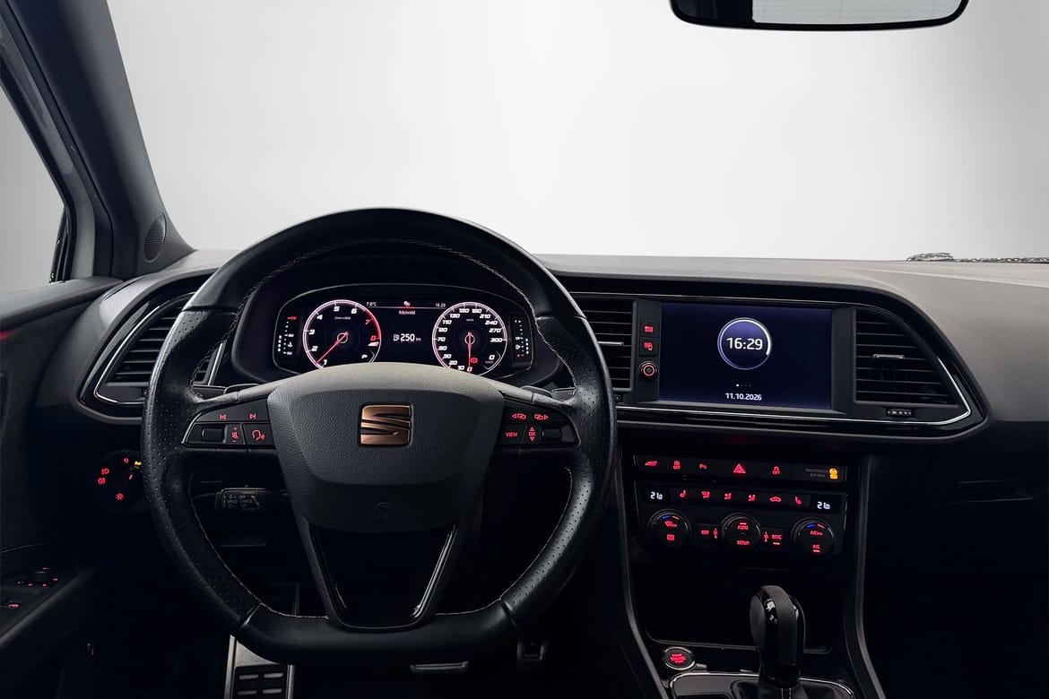 Seat Leon Cupra 300 2019, bild 5/10