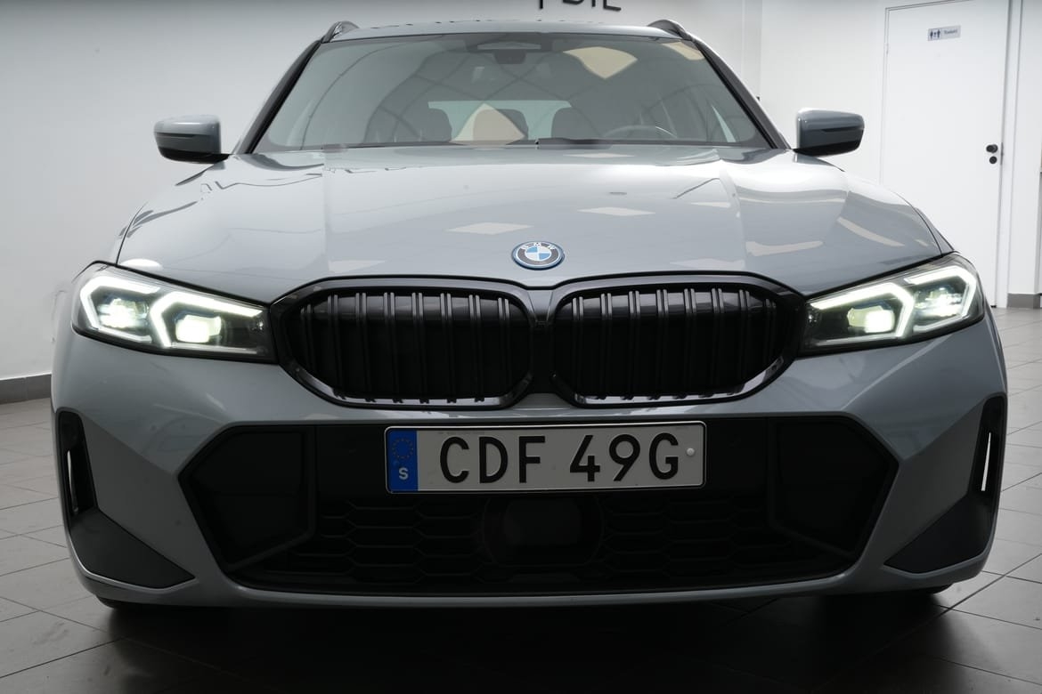 BMW 330e M Sport 2024, bild 7/10