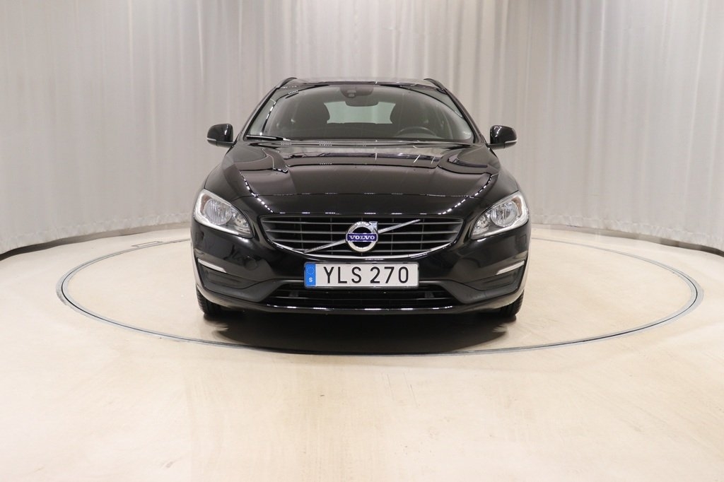 Volvo V60 T3 2017, bild 2/10
