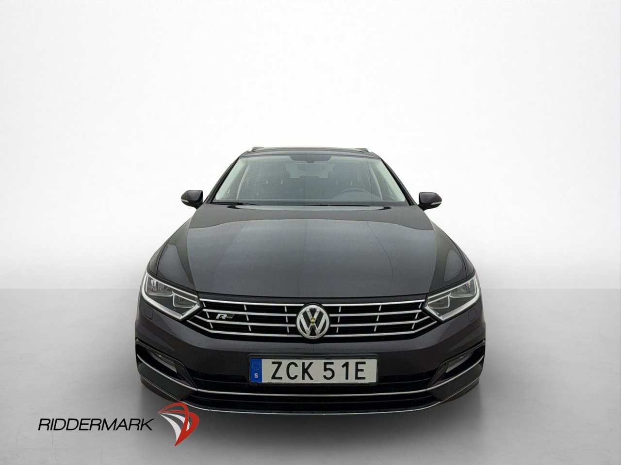 Volkswagen Passat 1.5 TSI R-Line 2019, bild 2/29