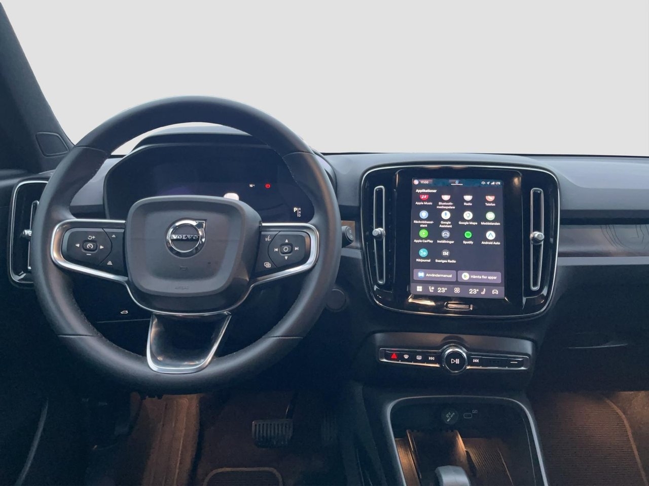 Volvo XC40 Plus 2023, kuva 10/10