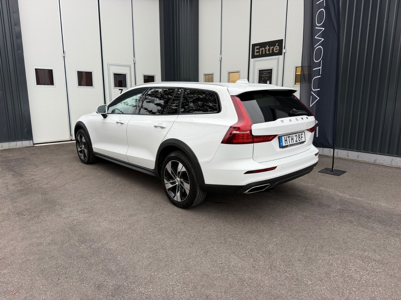 Volvo V60 Cross Country B4 Diesel 2022, bild 6/10