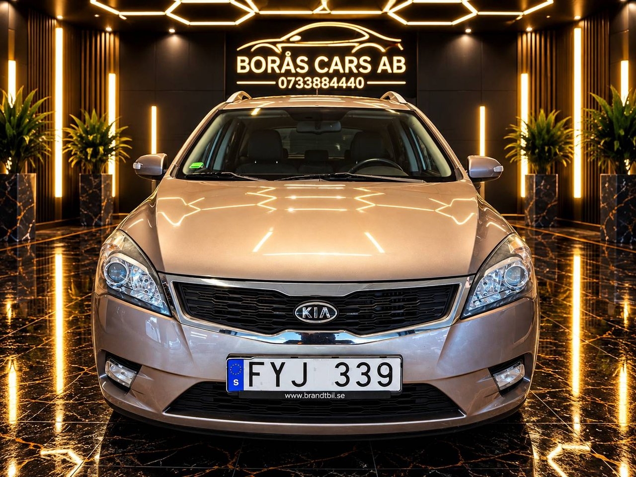 Kia Ceed 1.6 CRDi 115 2010, bild 2/10