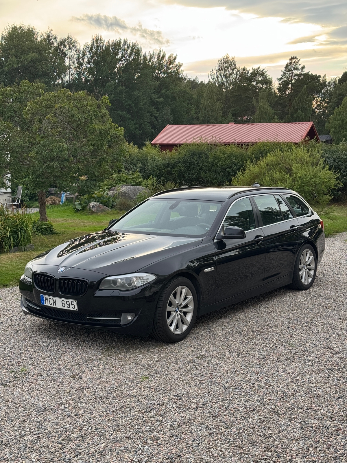 BMW 520d 2012, bild 2/9