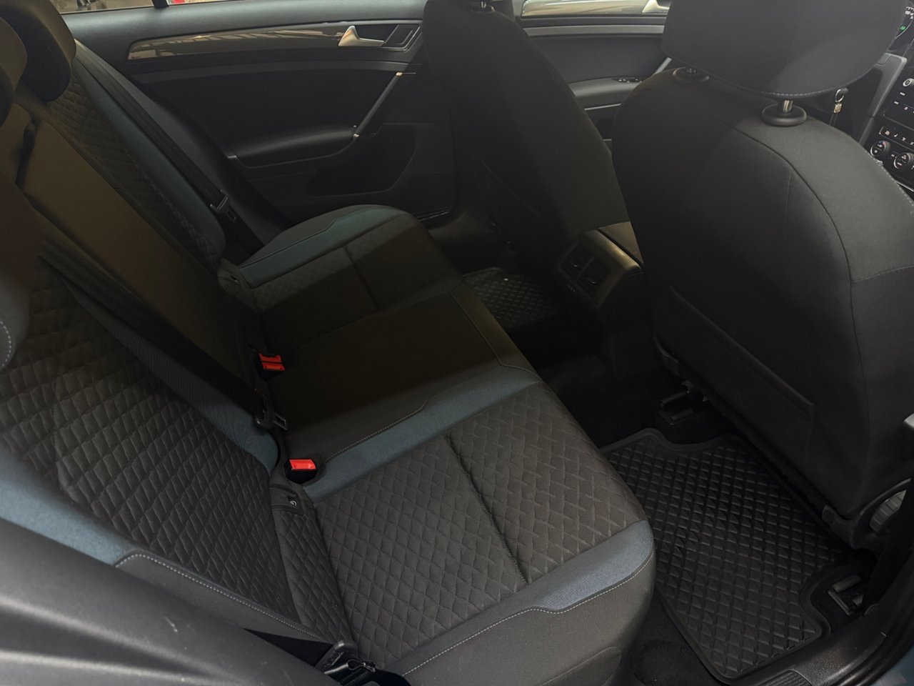 Volkswagen Golf 1.0 TSI 2019, kuva 10/10