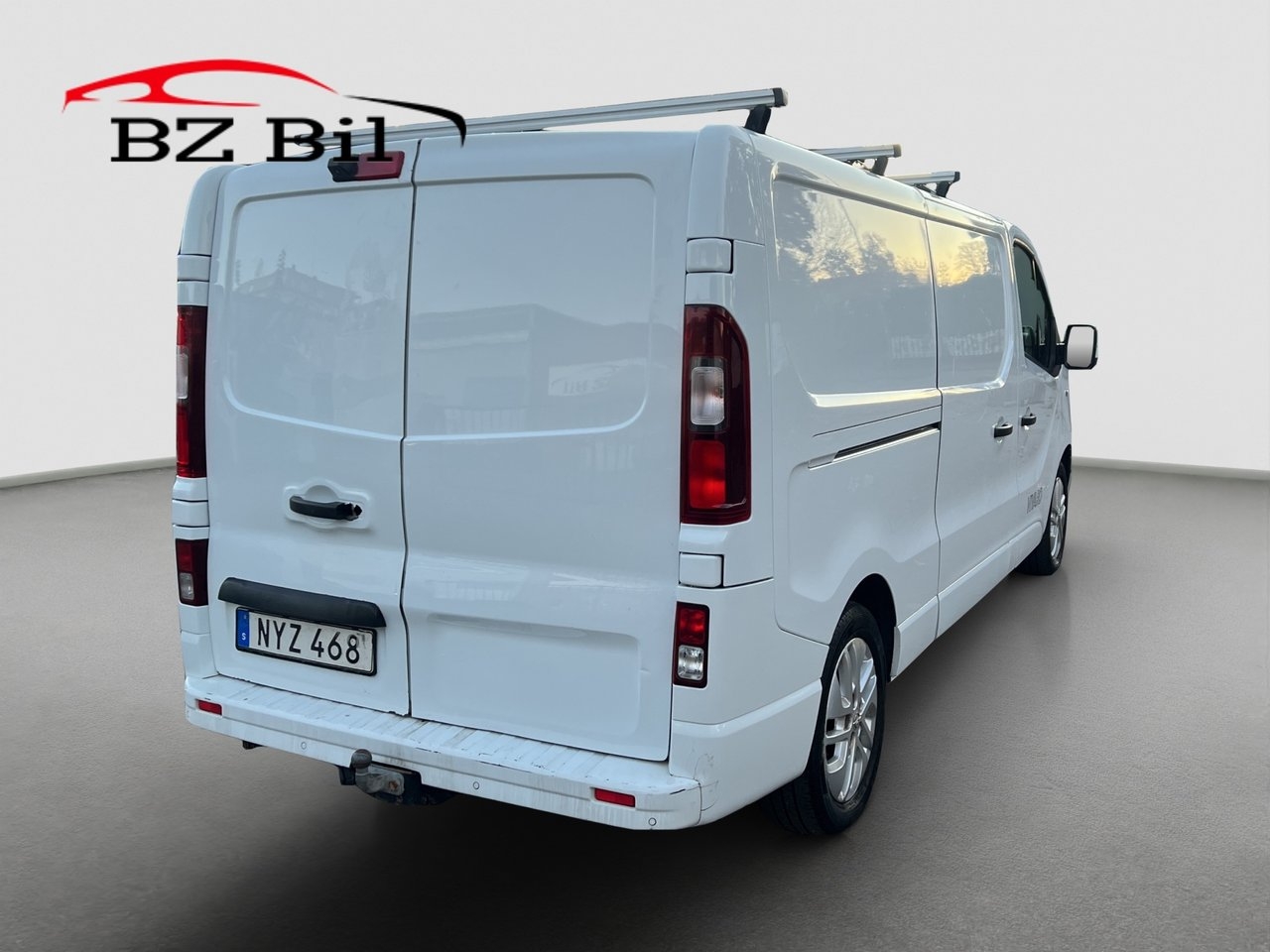 Opel Vivaro 2016, photo 5/10