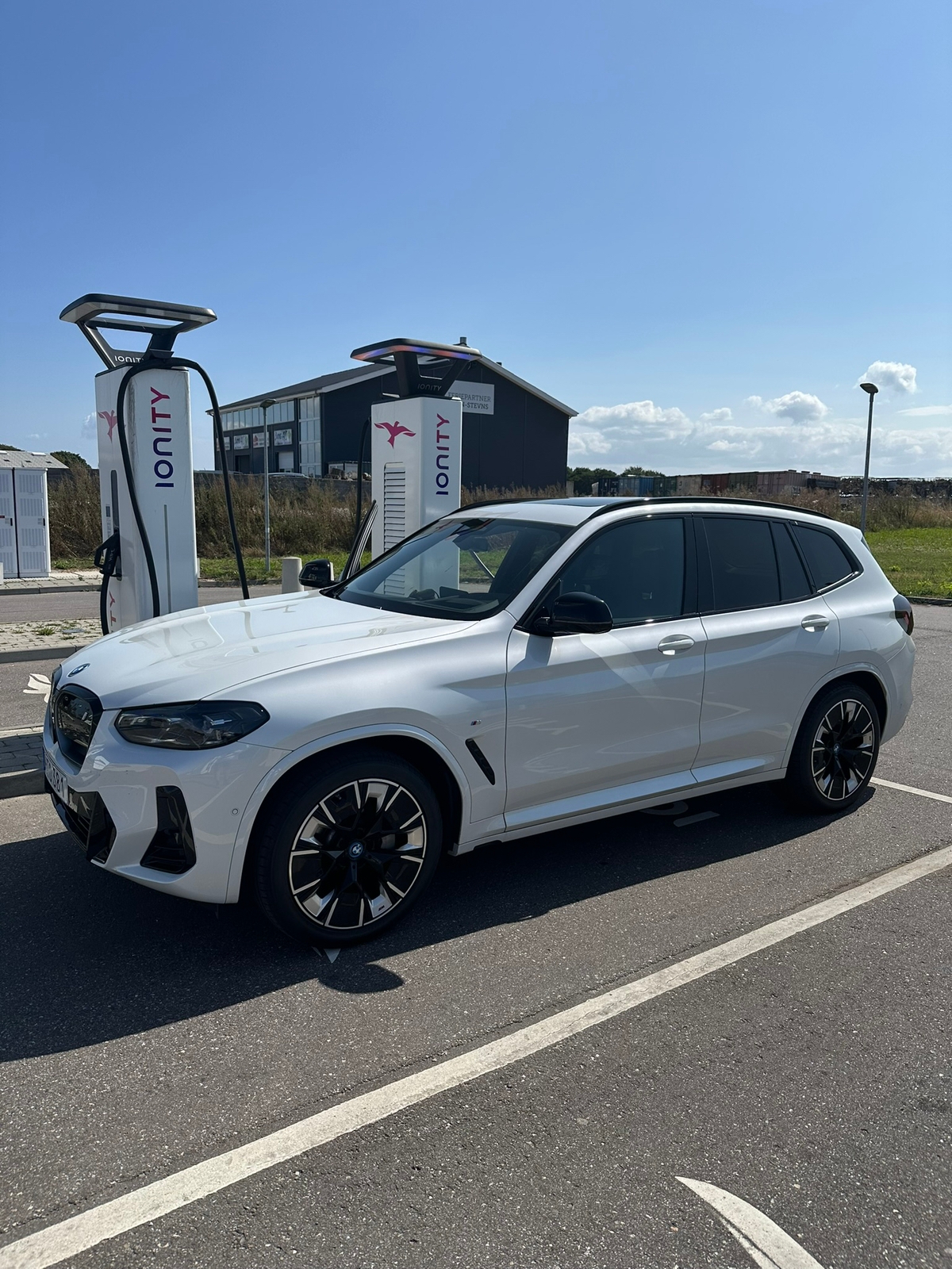 BMW iX3