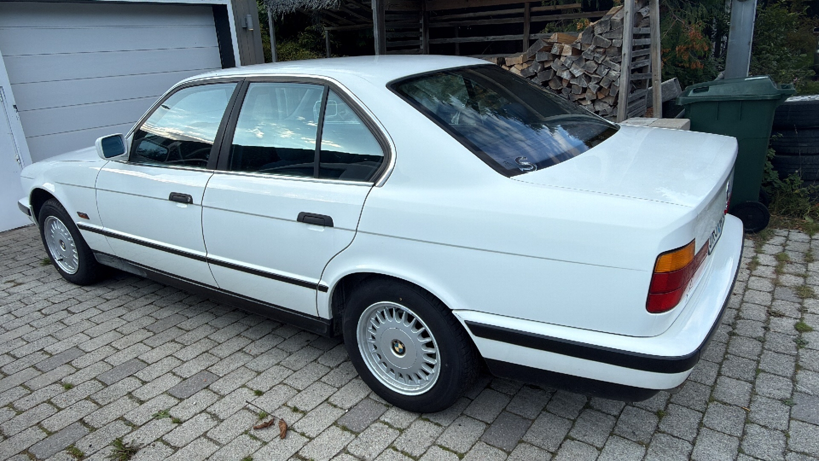 BMW 525i 1991, bild 4/8