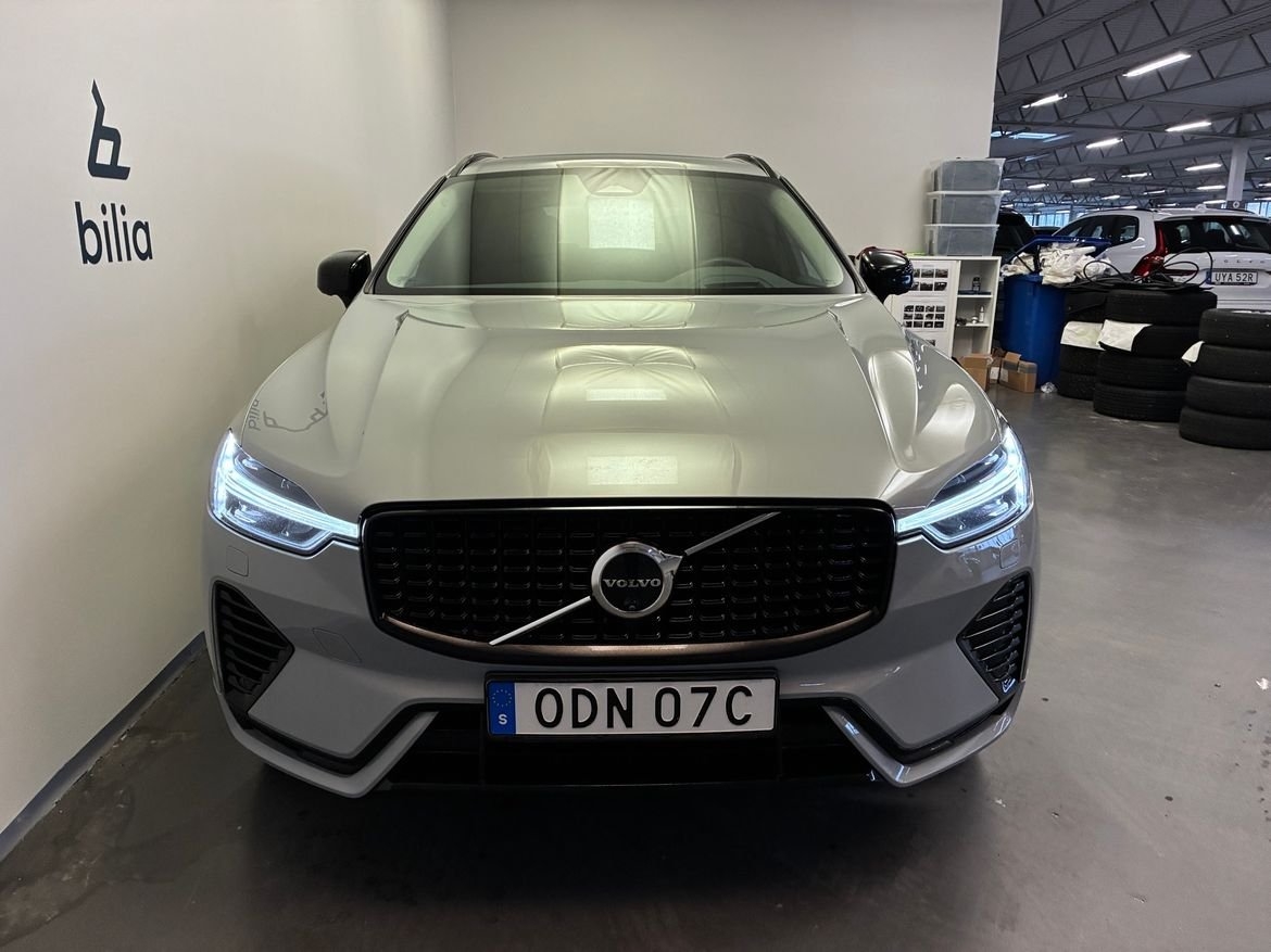 Volvo XC60 T6 Plus Dark Nordic 2025, bild 2/10