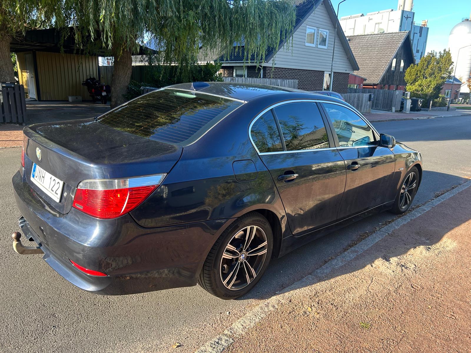 BMW 525i 2004, bild 3/8