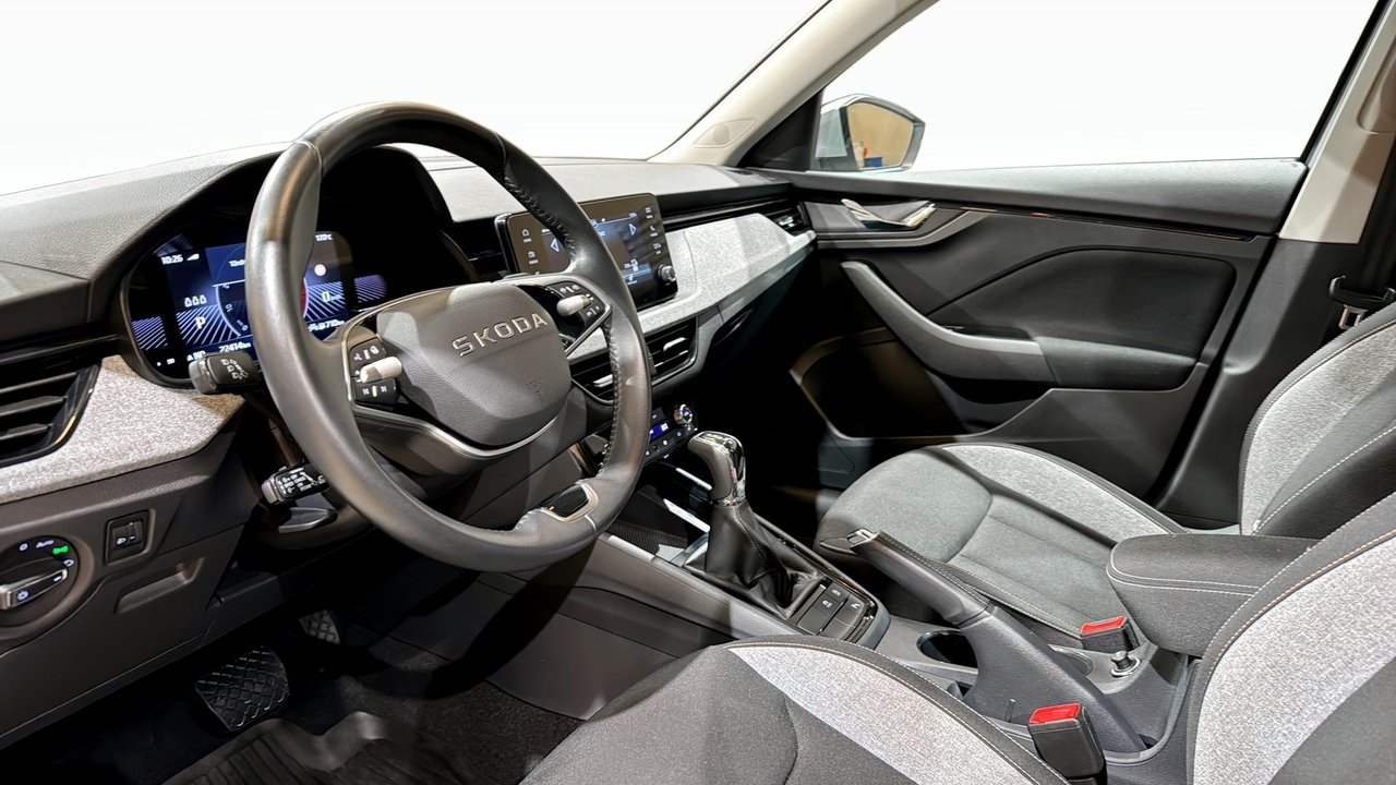 Skoda Kamiq 1.0 TSI Selection 2025, bild 7/10