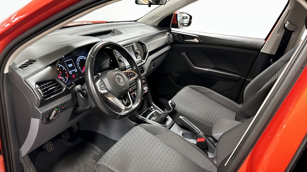 Volkswagen T-Cross 1.0 TSI 2019, bild 7/10