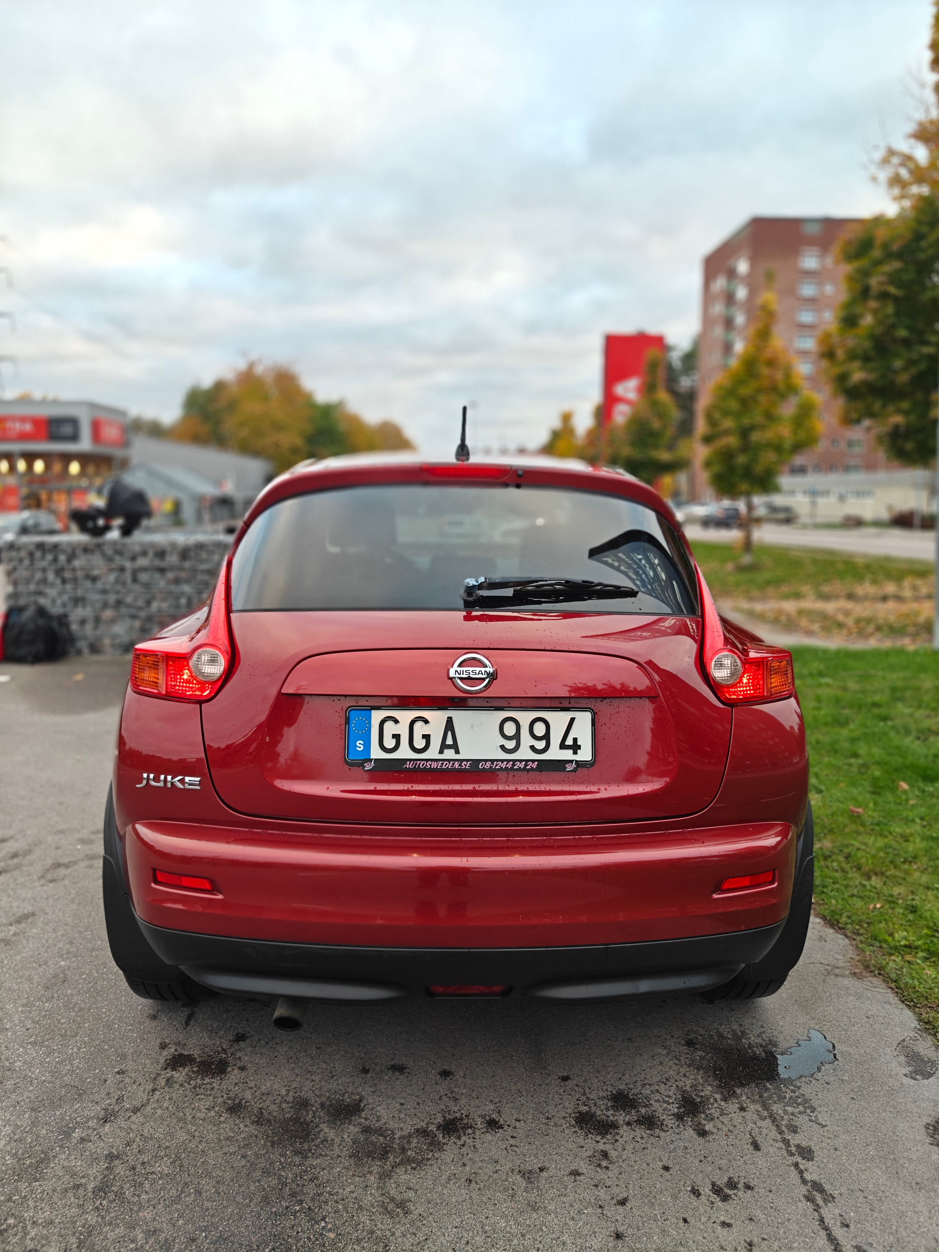 Nissan Juke 1.6 DIG-T 2011, bild 9/10