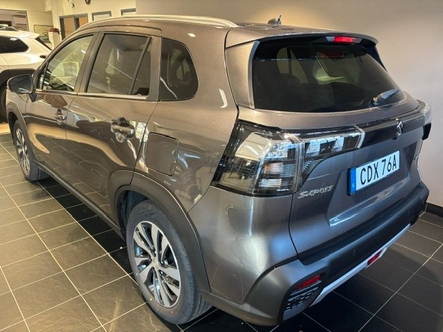 Suzuki S-Cross 1.4 Boosterjet Hybrid 2026, bild 4/10