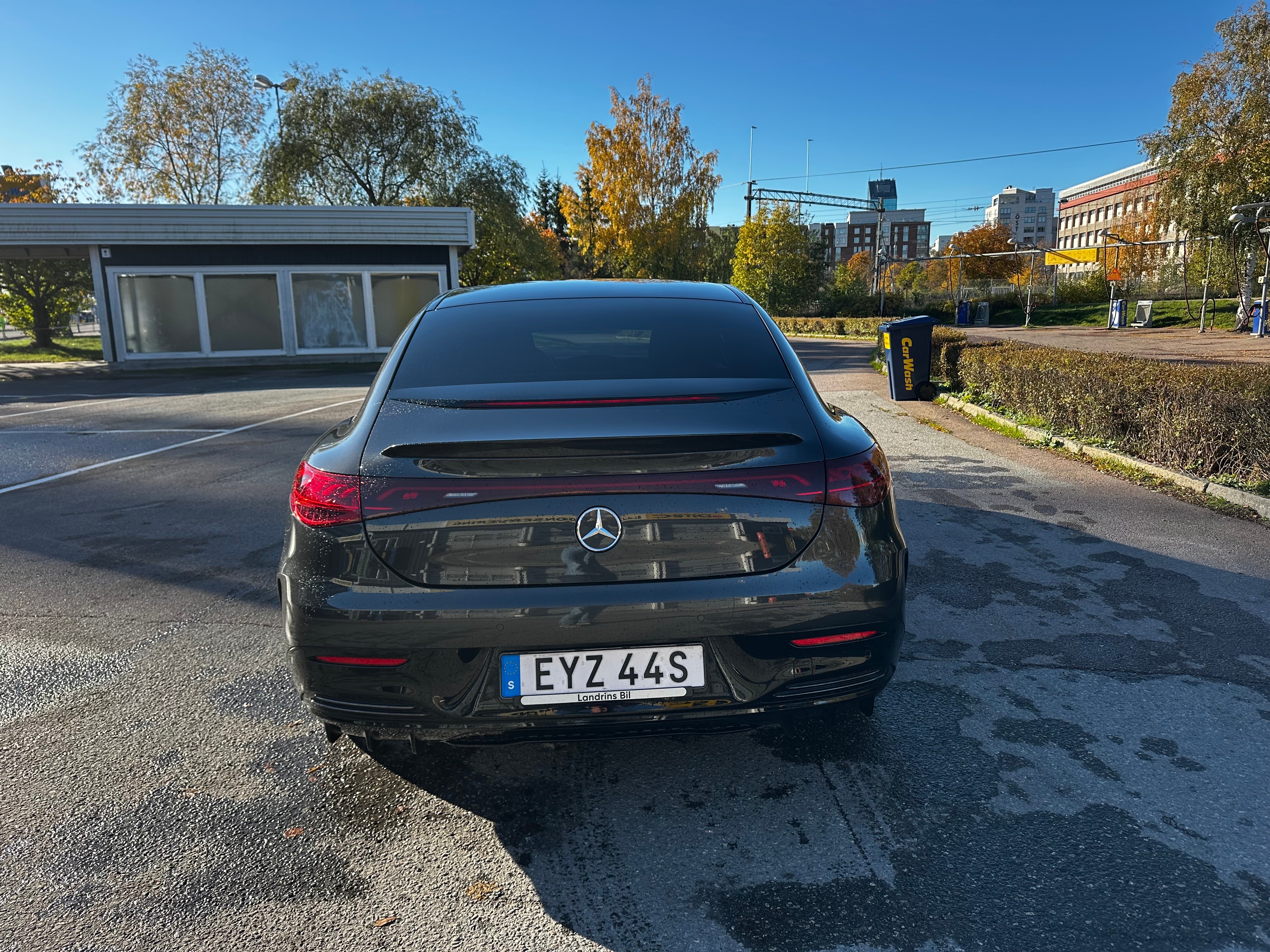 Mercedes-Benz EQE 350