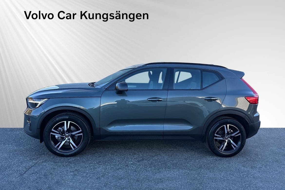 Volvo XC40 B4 Plus Dark 2026, bild 3/10