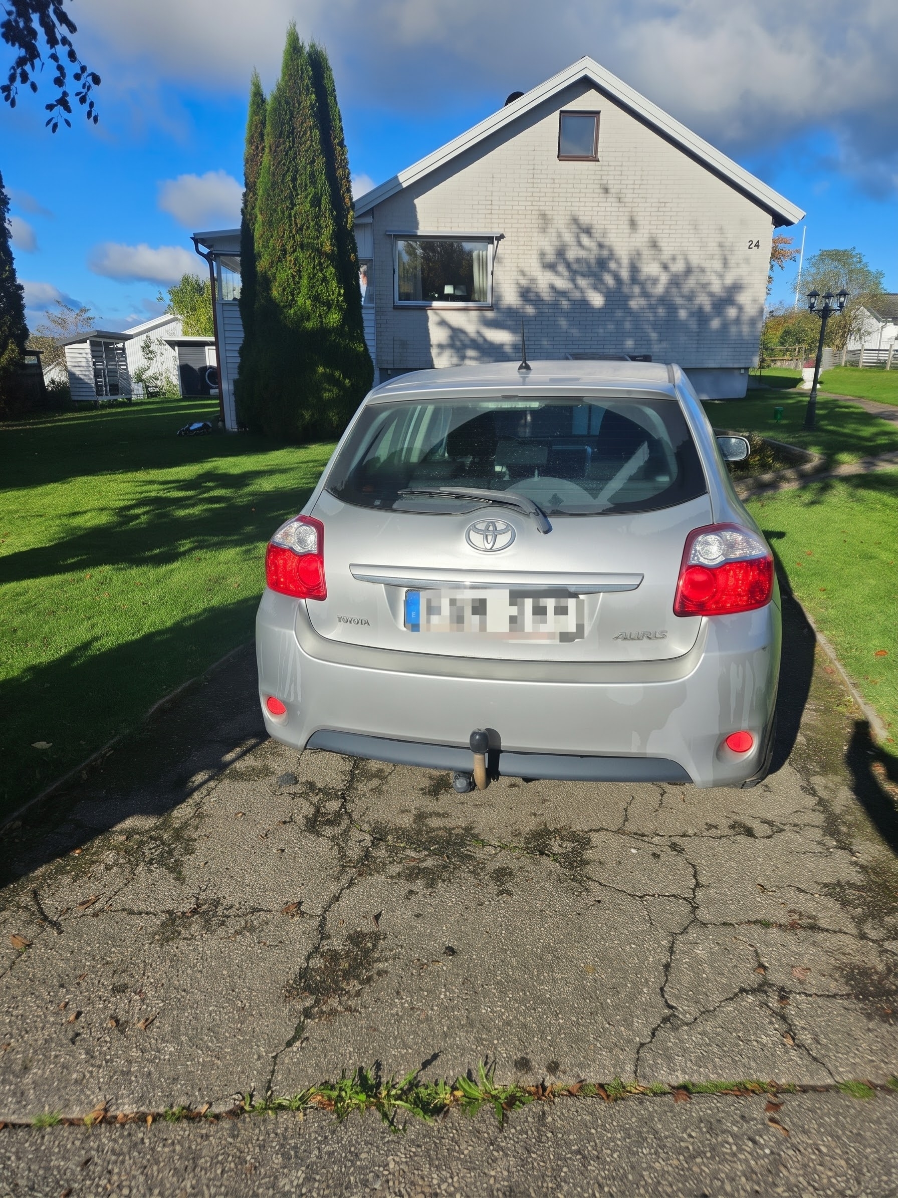 Toyota Auris 1.4 D-4D 2010, kuva 4/8