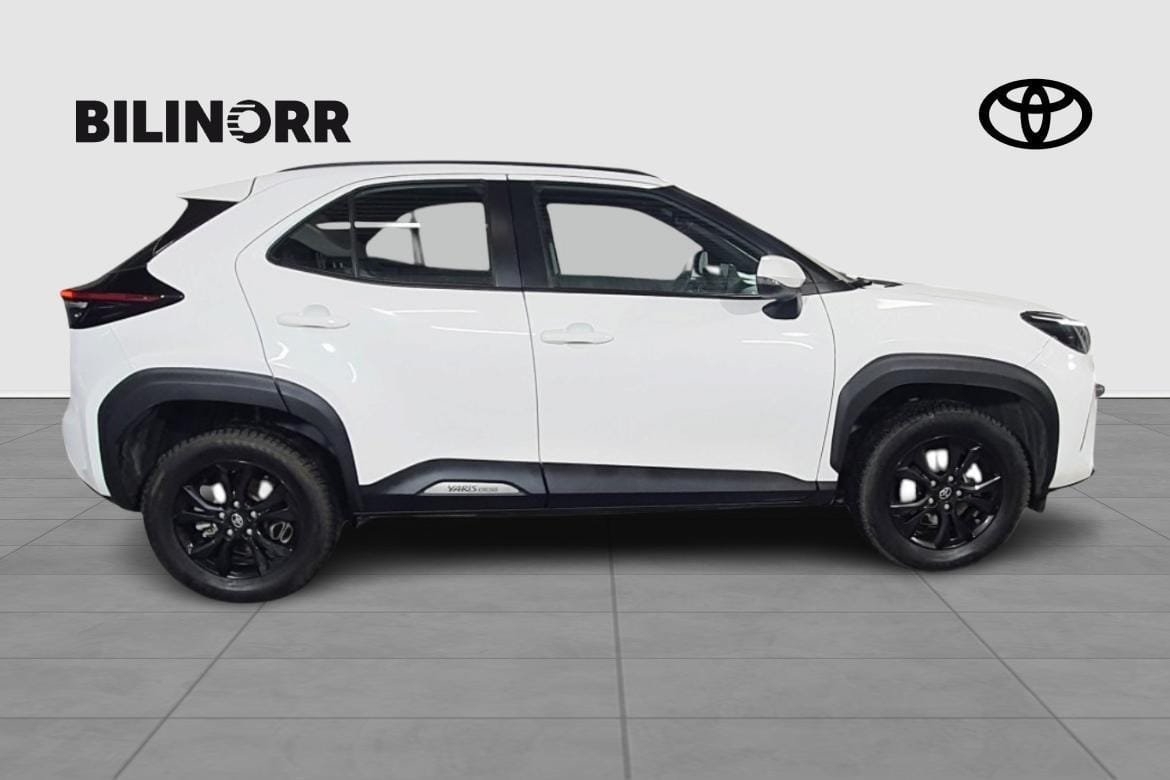 Toyota Yaris Cross 1.5 Hybrid 116 2023, bild 7/10