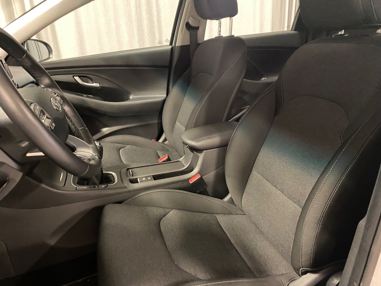 Hyundai i30 Essential 2021, kuva 9/10
