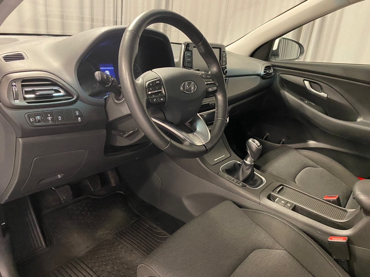 Hyundai i30 Essential 2021, kuva 10/10