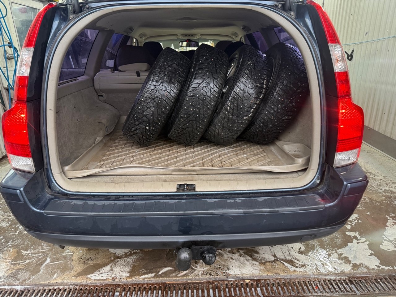 Volvo V70 2.4 Business 2006, kuva 10/10