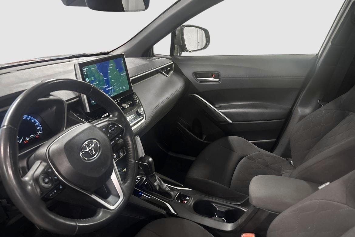Toyota Corolla Cross 2.0 Hybrid Style 2023, kuva 7/10