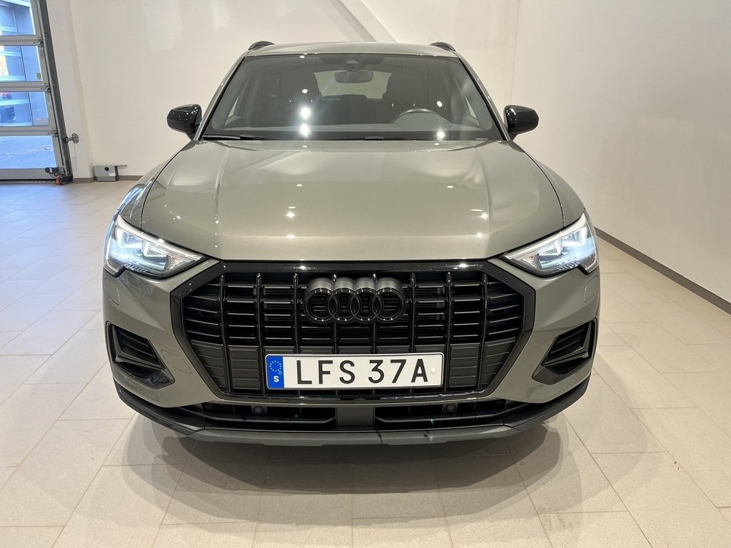 Audi Q3 35 TFSI 2024, bild 2/10