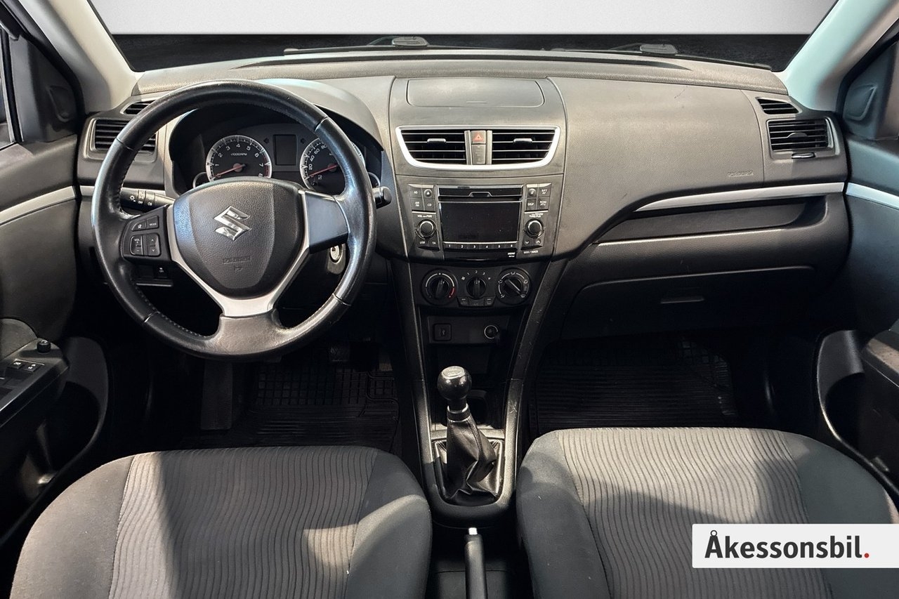Suzuki Swift 2012, kuva 8/8