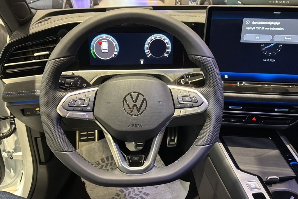 Volkswagen Passat 1.5 eHybrid 2027, bild 7/10