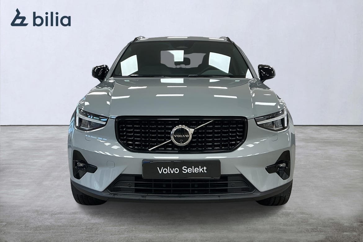 Volvo XC40 B3 Plus Dark 2025, bild 6/10