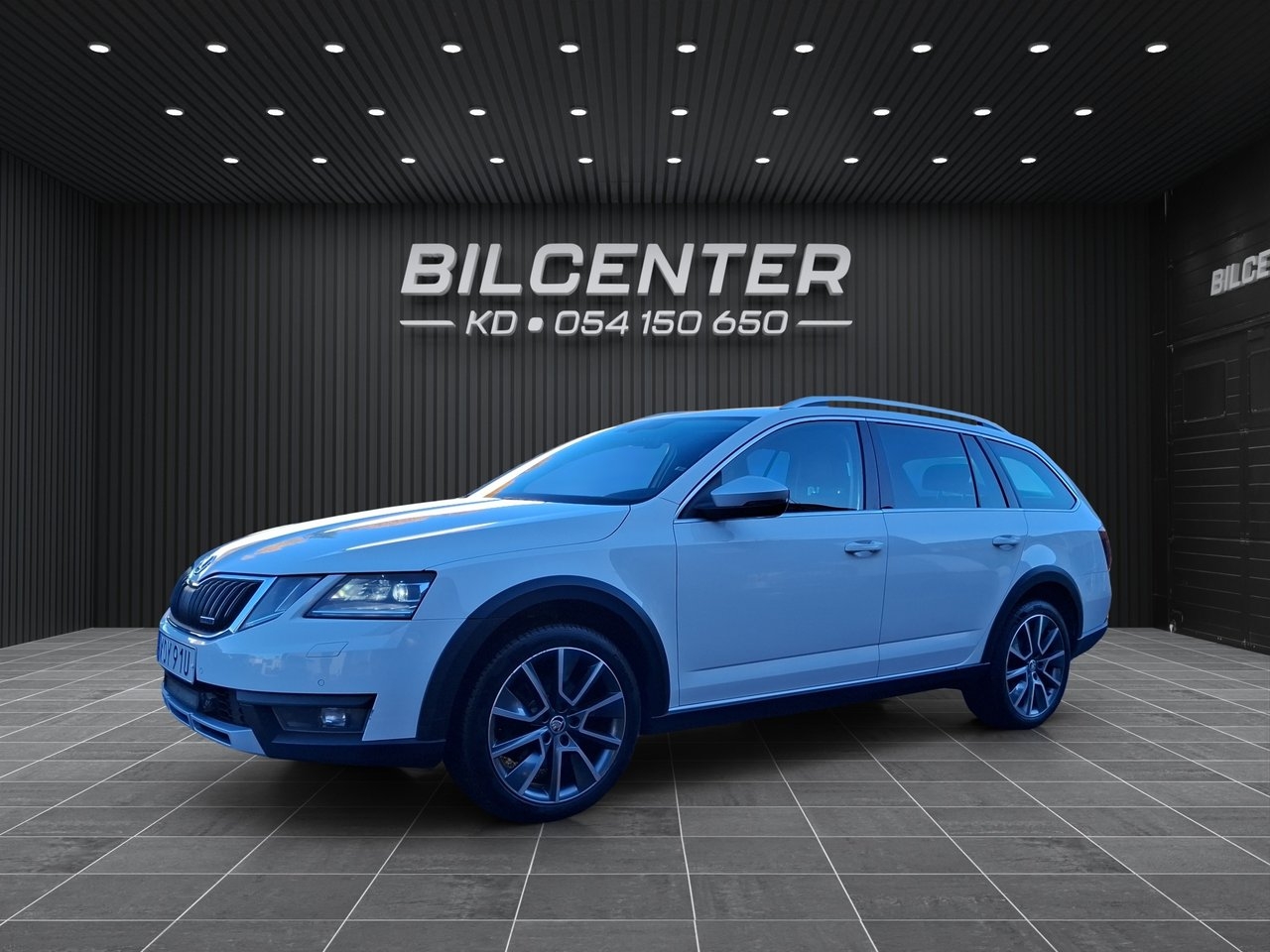 Skoda Octavia Scout 2.0 TDI 2020, bild 4/10