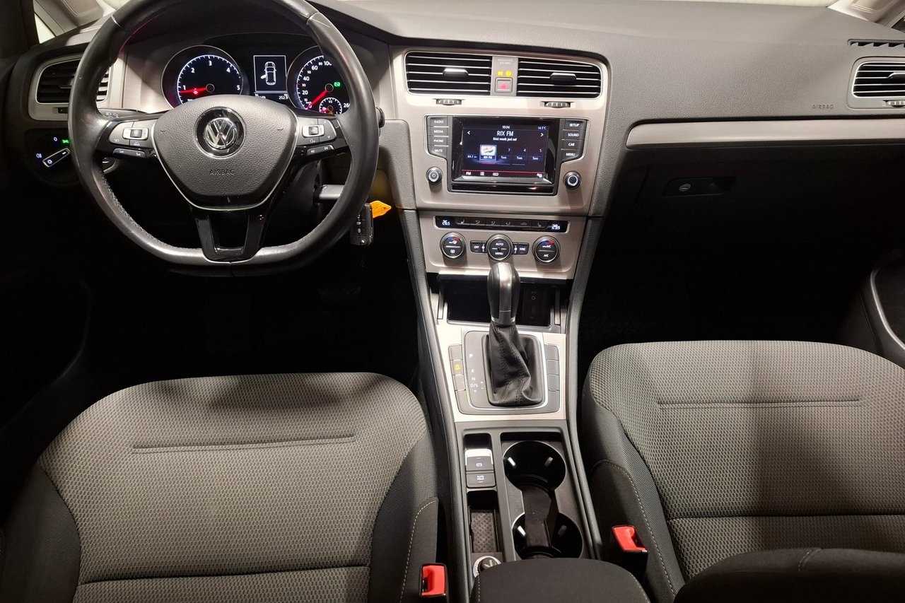 Volkswagen Golf 1.6 TDI Masters 2015, photo 10/10