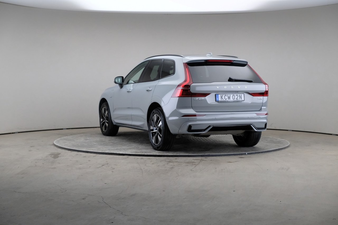 Volvo XC60 T6 Plus Dark Nordic 2026, bild 2/10
