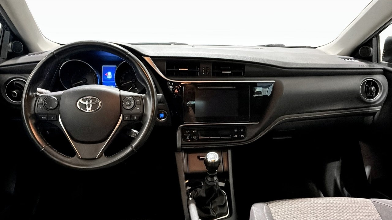 Toyota Auris 1.2 T 2018, photo 4/9