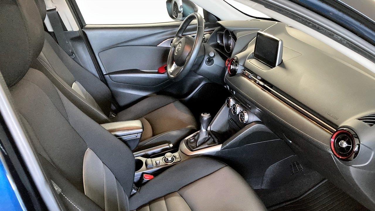 Mazda CX-3 SKYACTIV-G 120 2016, bild 3/9
