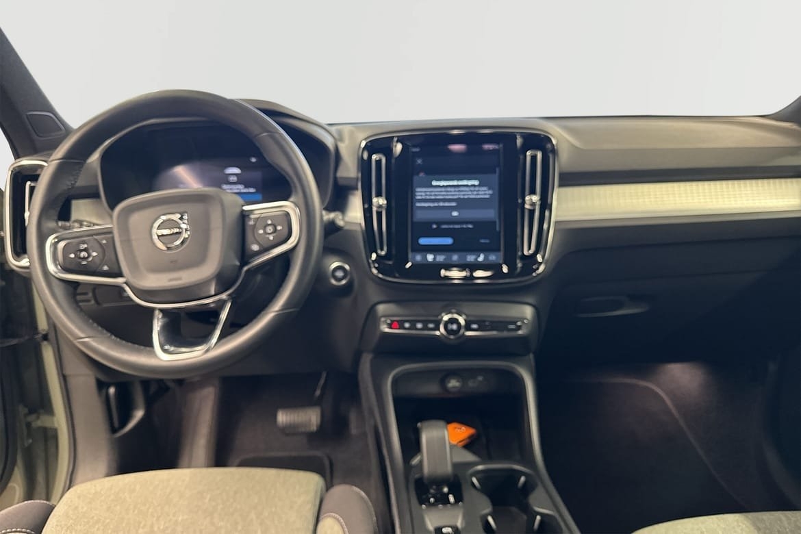 Volvo XC40 B4 Core 2024, bild 6/22