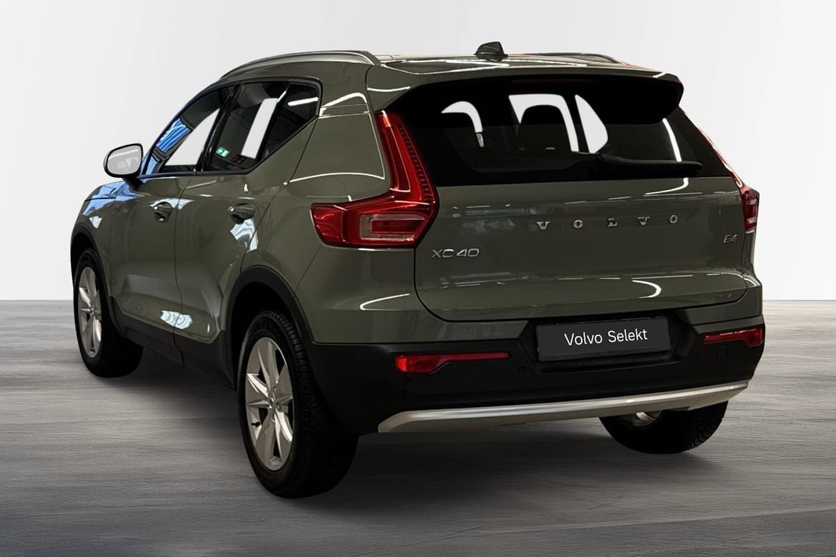 Volvo XC40 B4 Core 2024, bild 2/22