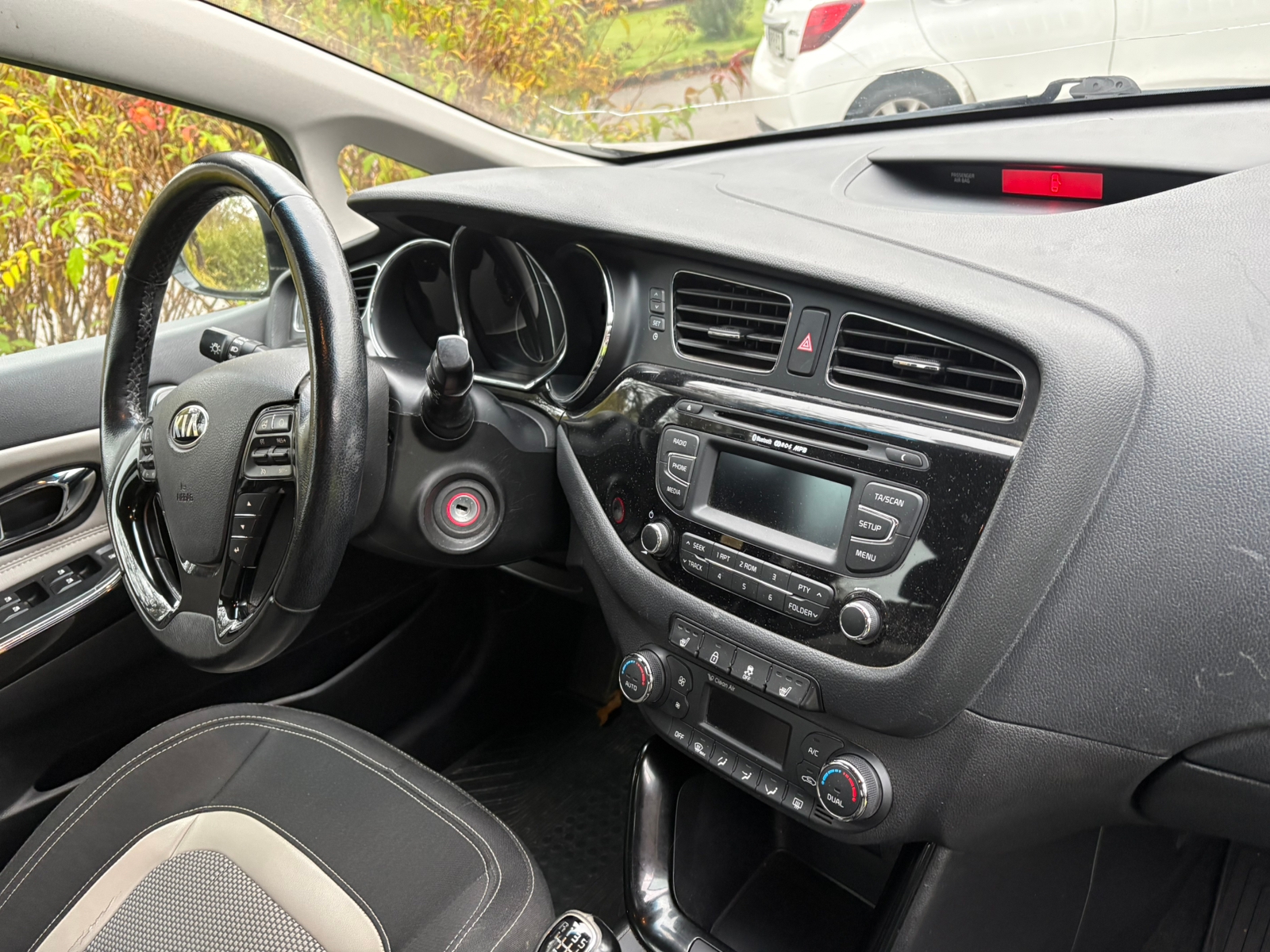 Kia Ceed 1.6 CRDi 128 2014, bild 5/5