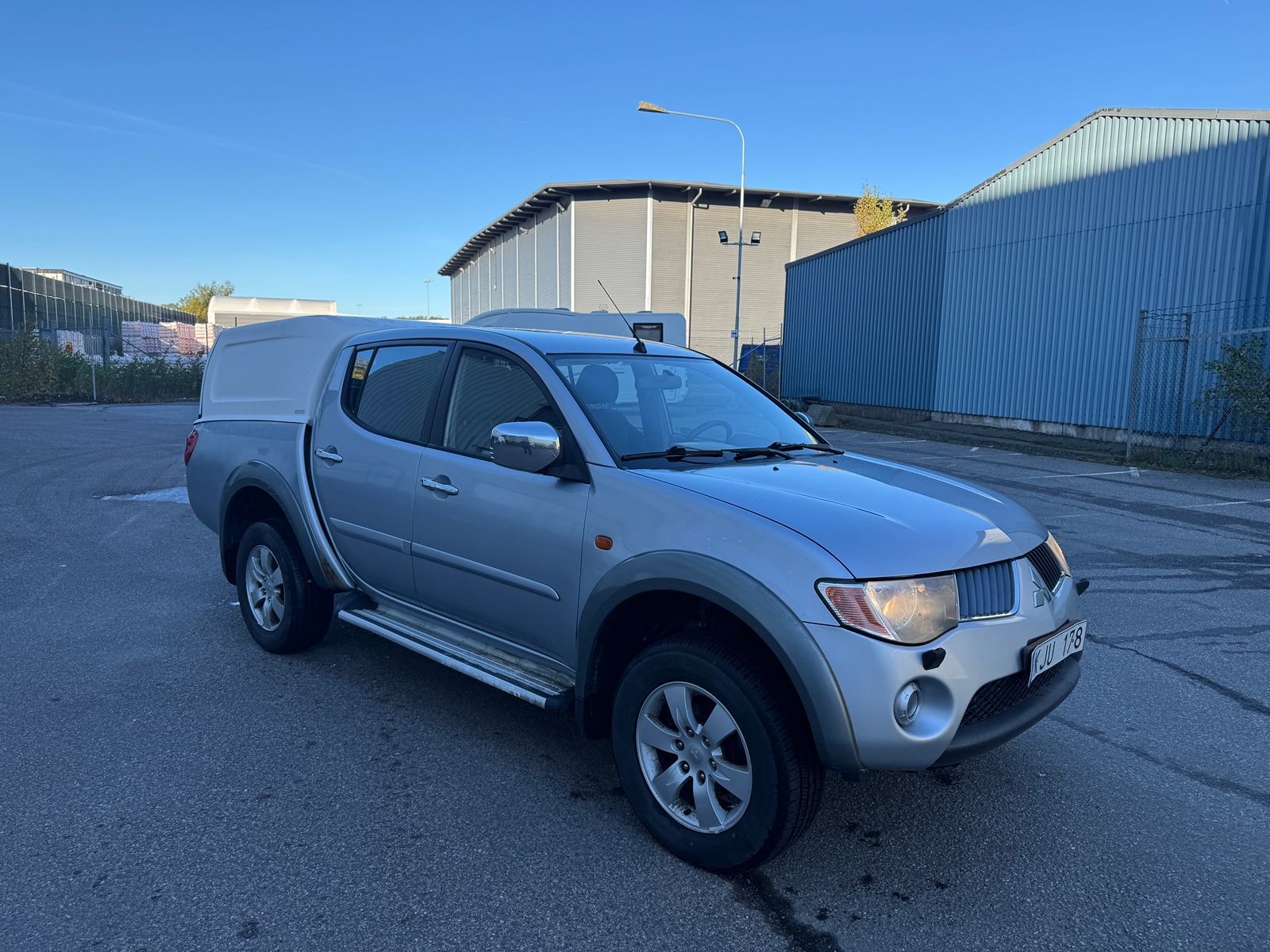 Mitsubishi L200