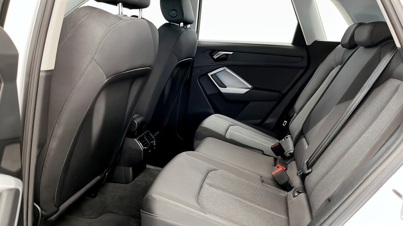 Audi Q3 35 TFSI Advanced 2024, bild 10/10