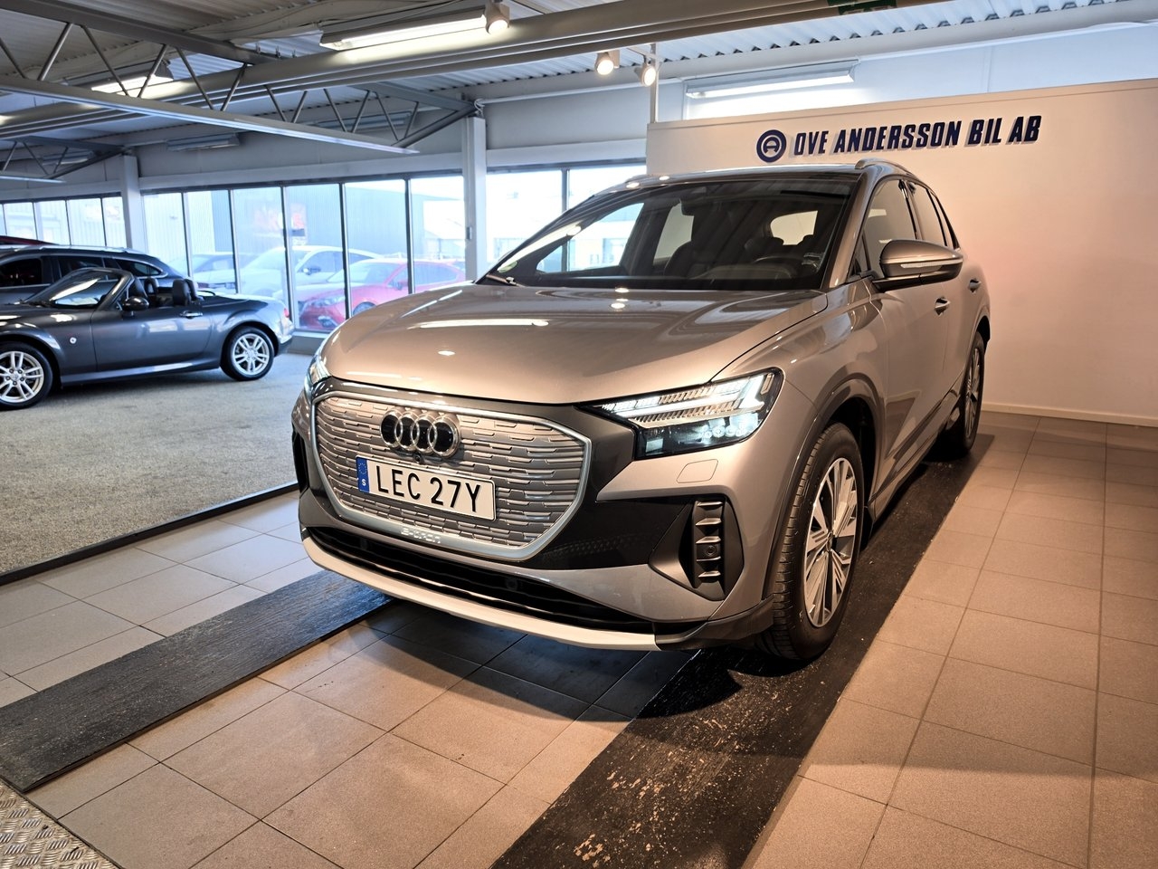 Audi Q4 e-tron 55 Advanced Proline 2024, bild 2/10