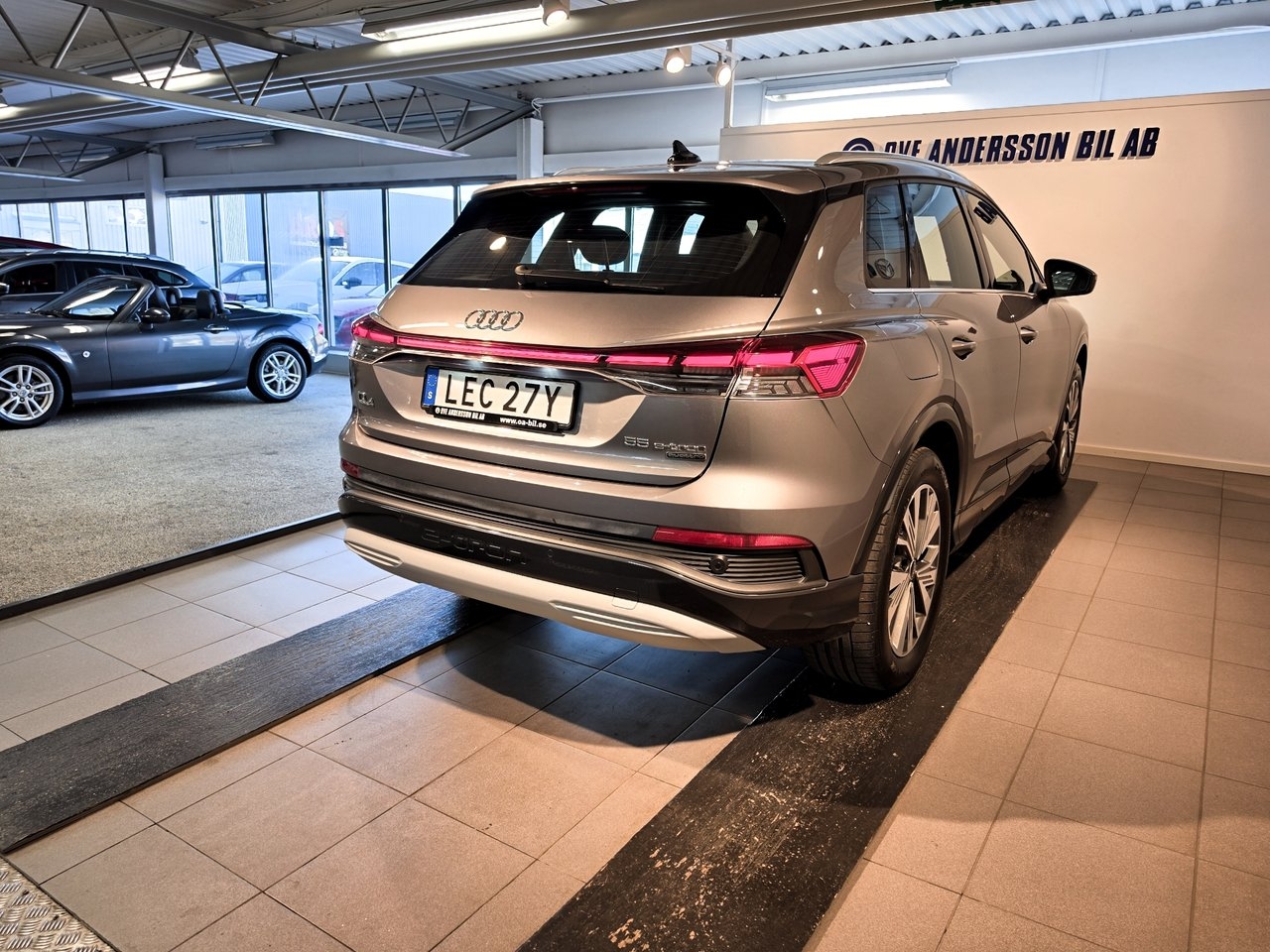 Audi Q4 e-tron 55 Advanced Proline 2024, bild 4/10