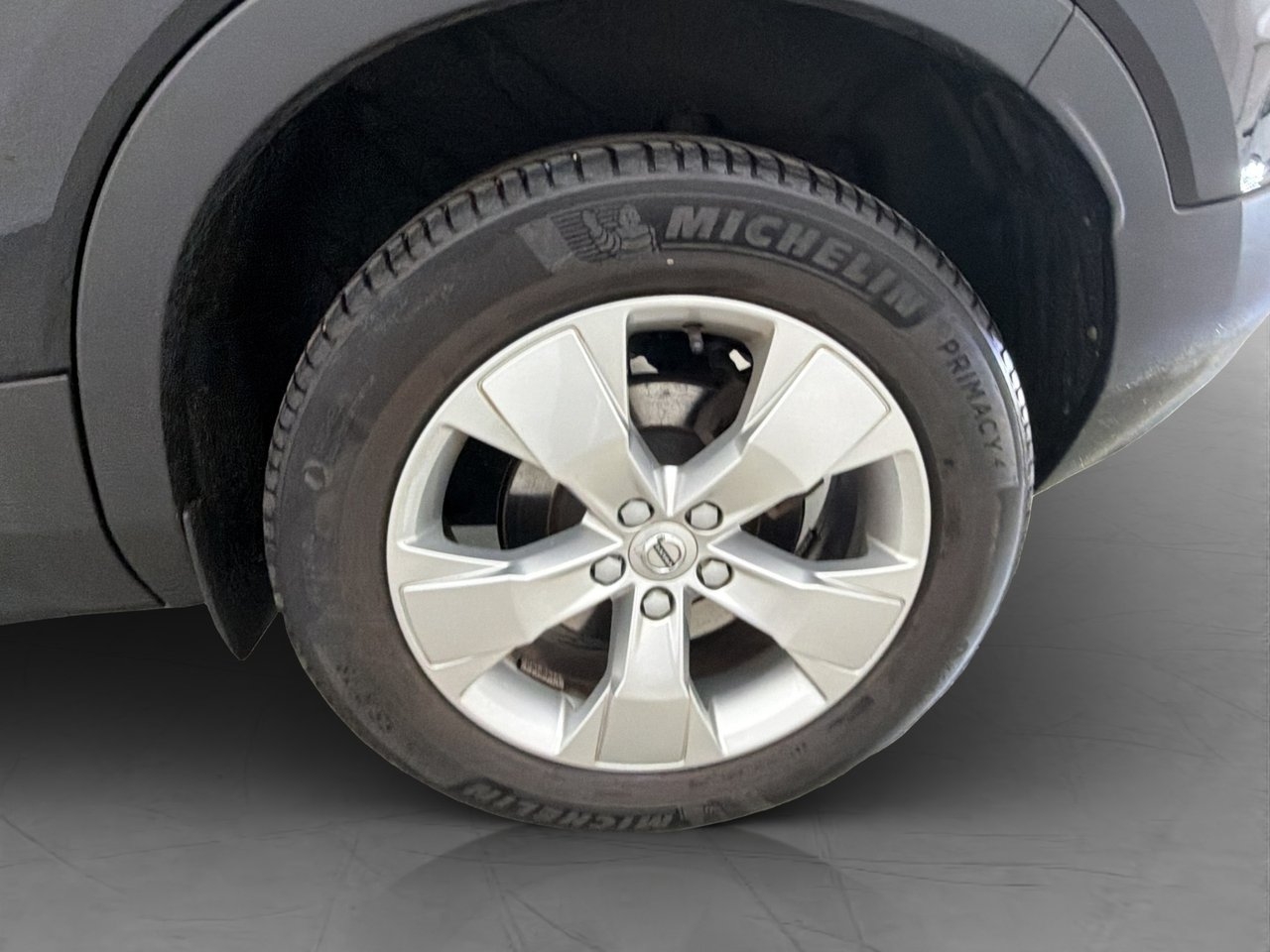 Volvo XC40 B4 Advanced 2021, photo 37/38